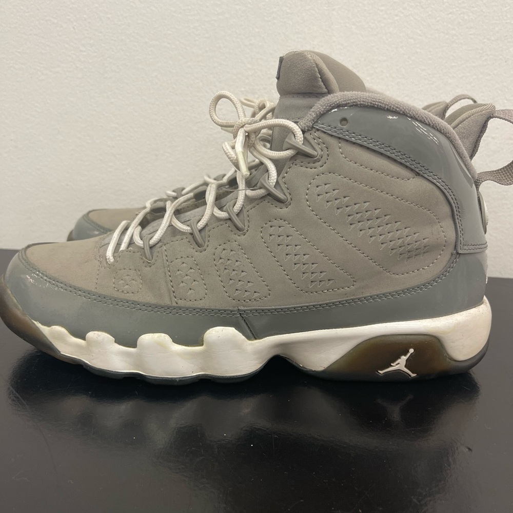 Air Jordan 9 Retro ‘Cool Grey’ size 6.5